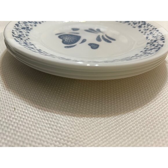 Corelle Vintage White & Blue Floral Small Plates Set Of 4 - Heart & Spring Bloss - Picture 3 of 4